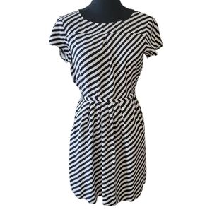 J. Crew‎ Black & White Stripe Dress Size 2